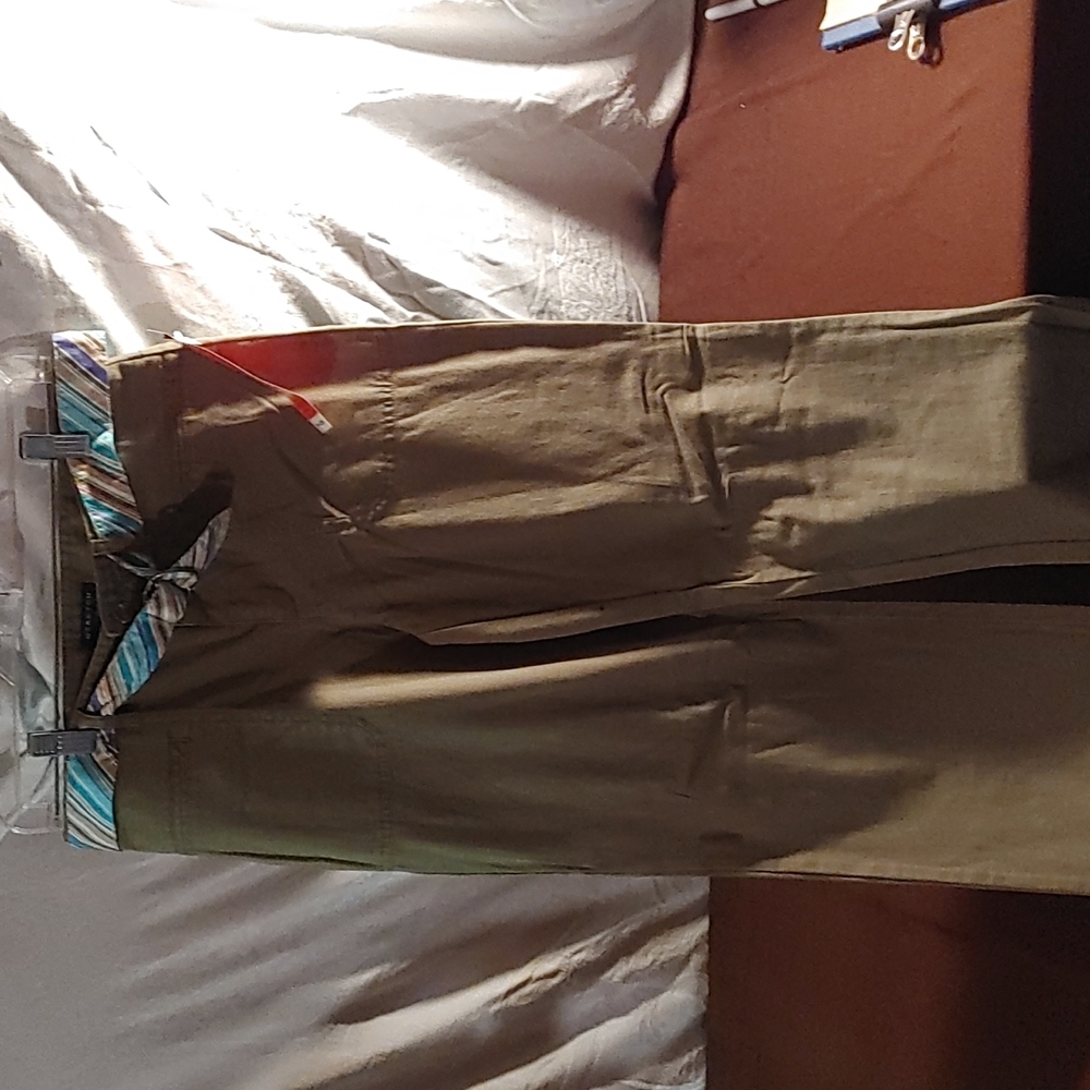 Ladies olive green pants with belt